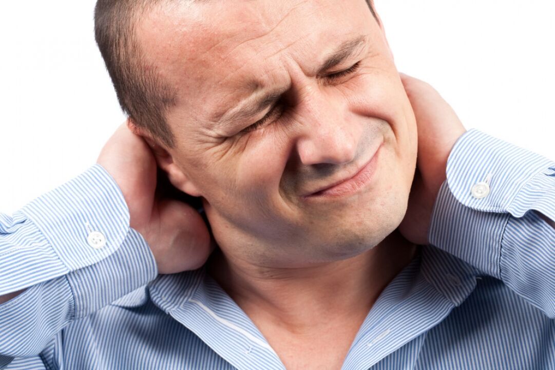 gâtul unui bărbat doare din cauza osteocondrozei